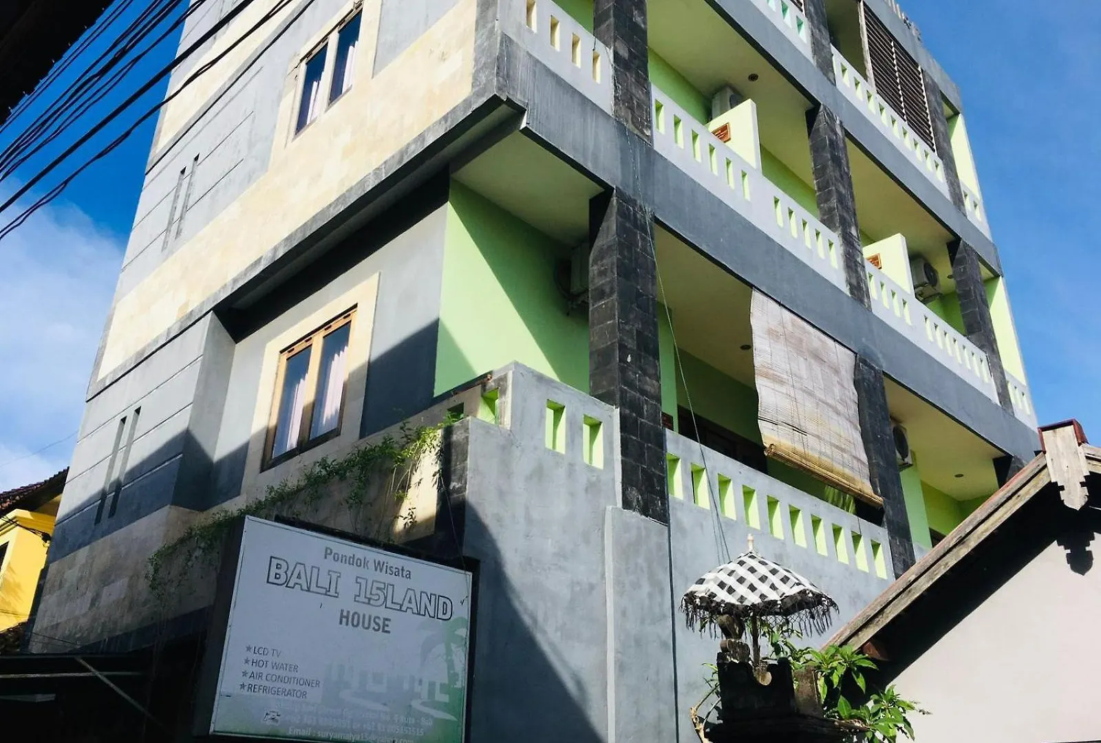 Bali 15 Land Guesthouse Kuta  Guest house Kuta (Bali)